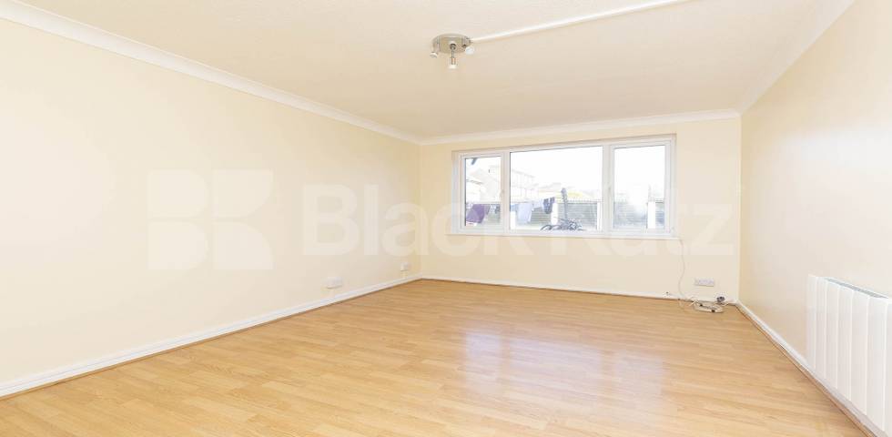 			1 Bedroom, 1 bath, 1 reception Apartment			 Oakleigh Road South, New Southgate